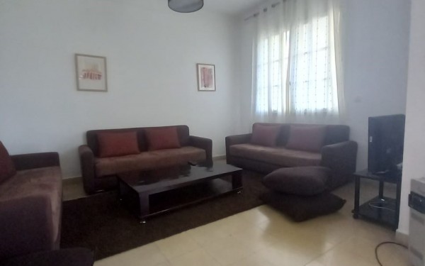 01-randome-6283e01993812