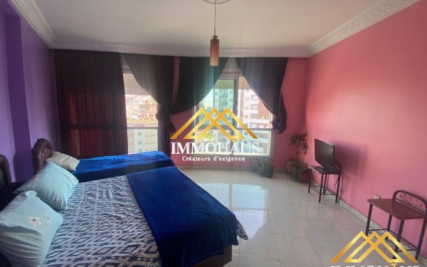 01-randome-62a33d4740875