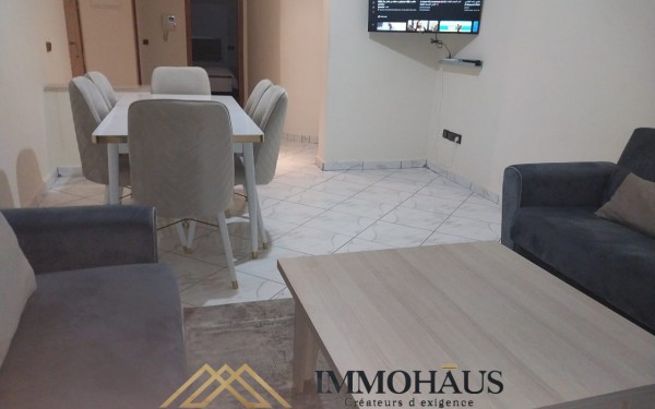01-randome-6633805b56b17